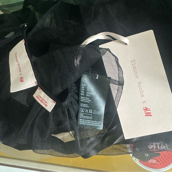 NWT Simone Rocha x H&M Puff Sleeve Tulle Top in Black sz XS - Picture 15 of 16